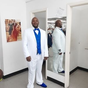 Meet your Posher, Joshua